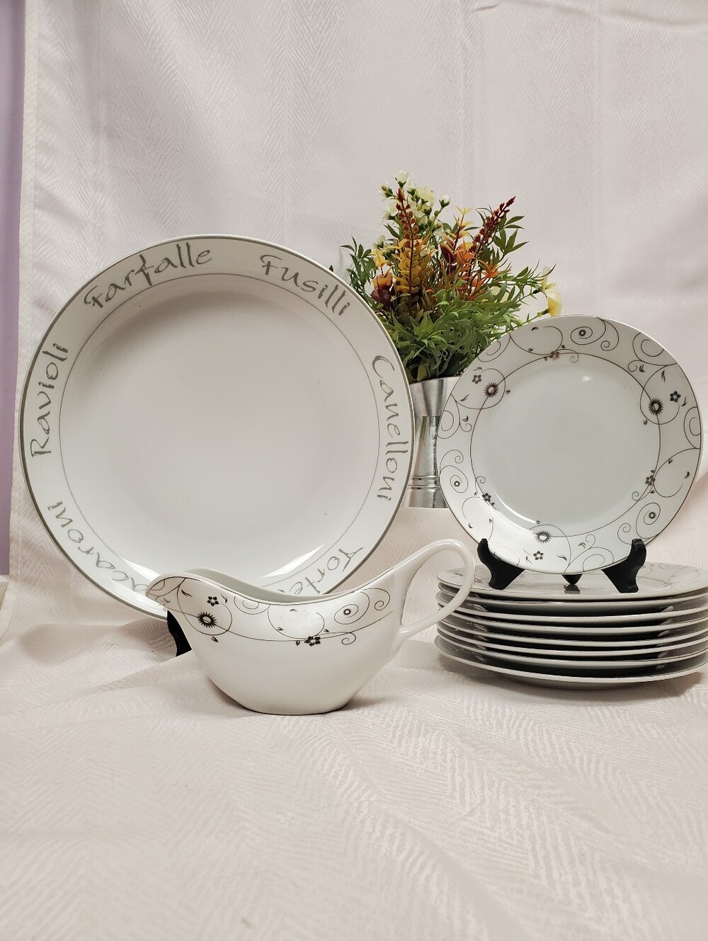 White Floral Swirl Porcelain Dinnerware Set - White